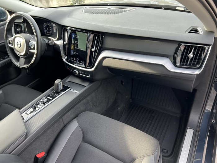 Volvo V60 B4 MOMENTUM Aut 1.maj. 2.0 Momentum