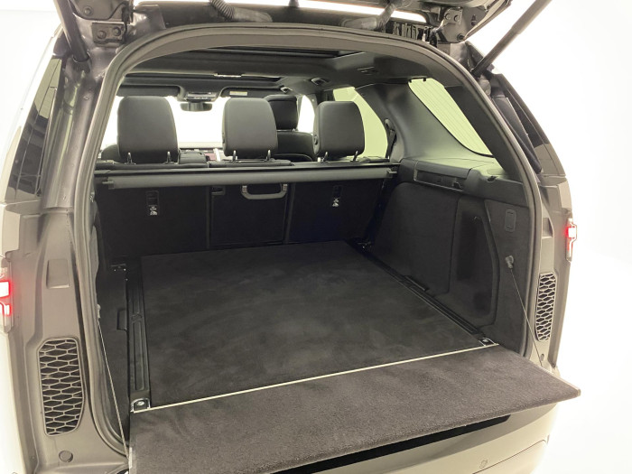 Land Rover Discovery D250 DYNAMIC SE AWD AUT 3.0 d Dynamic SE