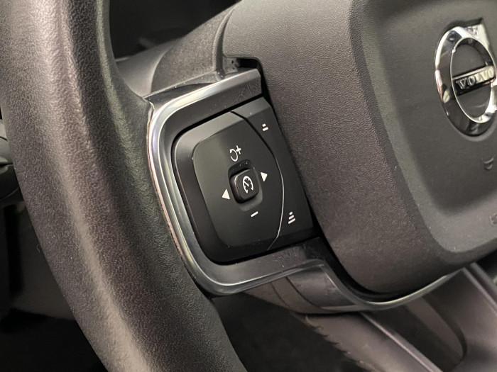 Volvo XC40 T3 MOMENTUM AUT CZ 1.5 Momentum