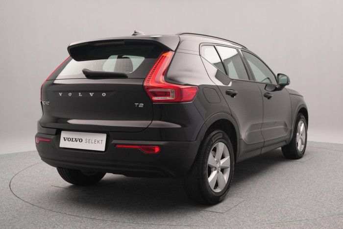 Volvo XC40 T2 MOMENTUM CORE CZ 1.5 Momentum