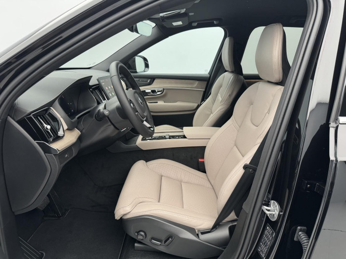 Volvo XC90 B5 AWD AUT BRIGHT PLUS 7-míst