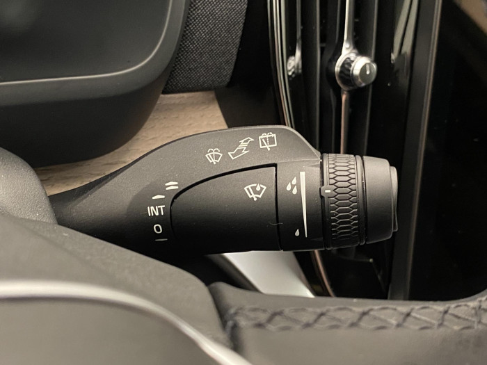 Volvo XC90 B5 AWD BRIGHT PLUS AUT CZ 7m