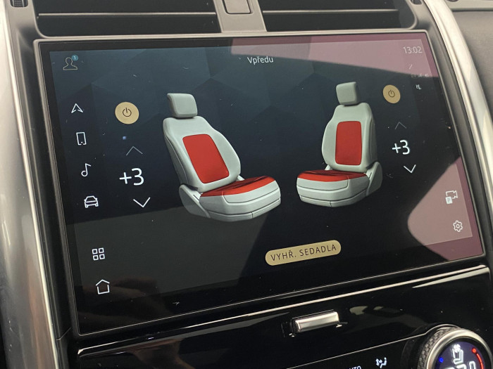 Land Rover Discovery D300 HSE AWD AUT 7míst 3.0 d