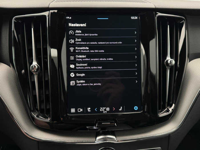 Volvo XC60 B5 AWD BLACK EDITION AUT 2.0 Edition