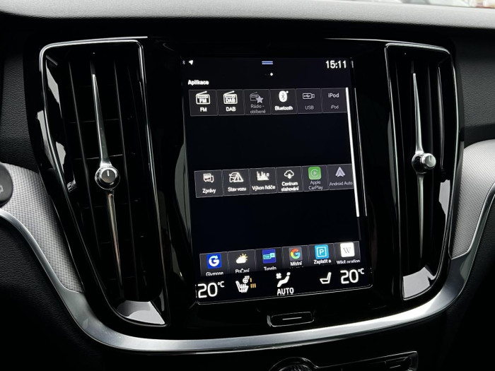 Volvo V60 T4 R-DESIGN AUT 1.maj.