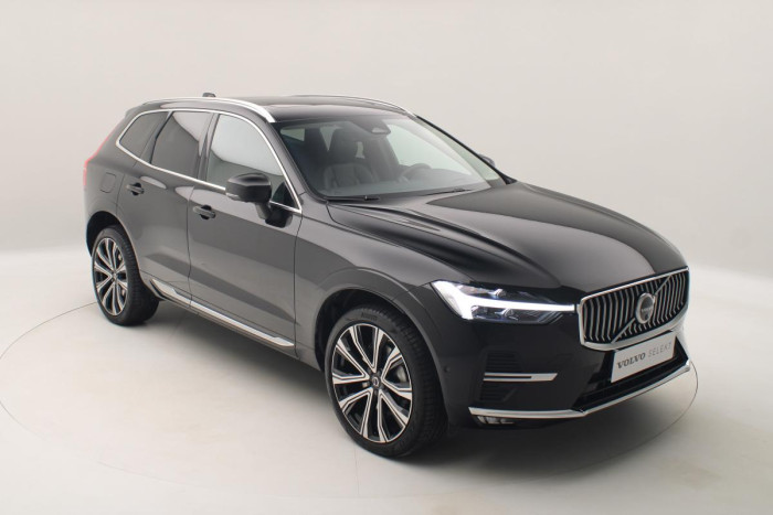 Volvo XC60 B5 AWD ULTIMATE AUT REZERVACE