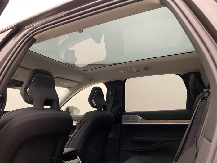 Volvo EX90 PURE ELECTRIC TWIN ULTRA 7míst