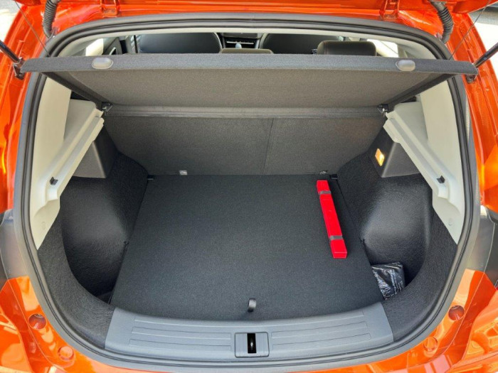 MG ZS EXCLUSIVE AUT. SKLADEM 1.0 Exclusive
