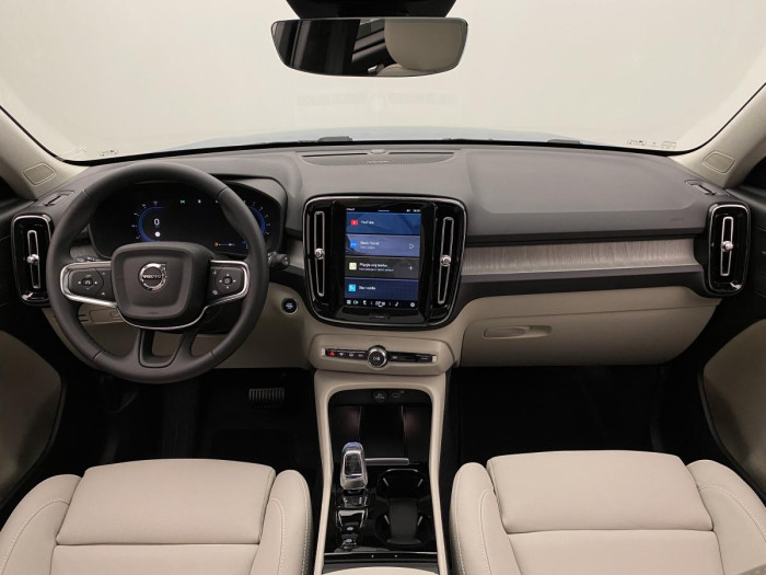 Volvo XC40 B4 AUT DARK ULTRA