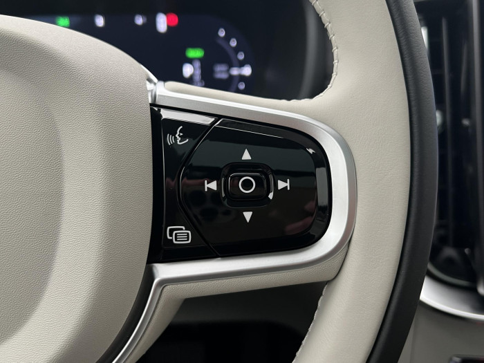 Volvo XC90 T8 AWD RECHARGE BRIGHT ULTRA