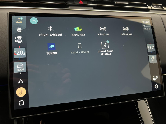 Land Rover Range Rover Sport P550e AUTOBIOGRAPHY REZERVACE