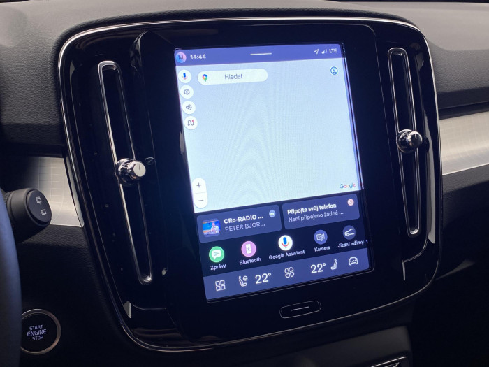 Volvo XC40 B4 PLUS BLACK EDITION AUT CZ