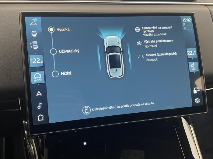 Land Rover Range Rover Sport D300 DYNAMIC SE AWD REZERVACE 3.0 d Dynamic SE