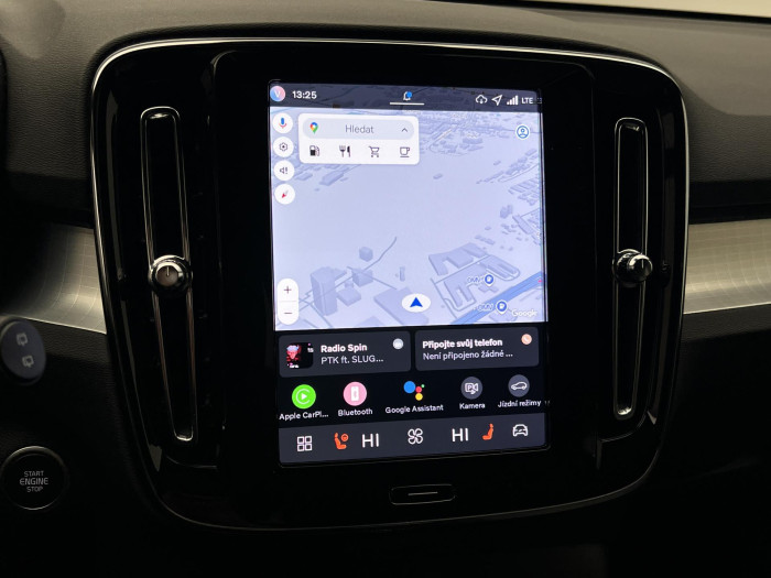 Volvo XC40 B3 CORE AUT CZ 1.maj.