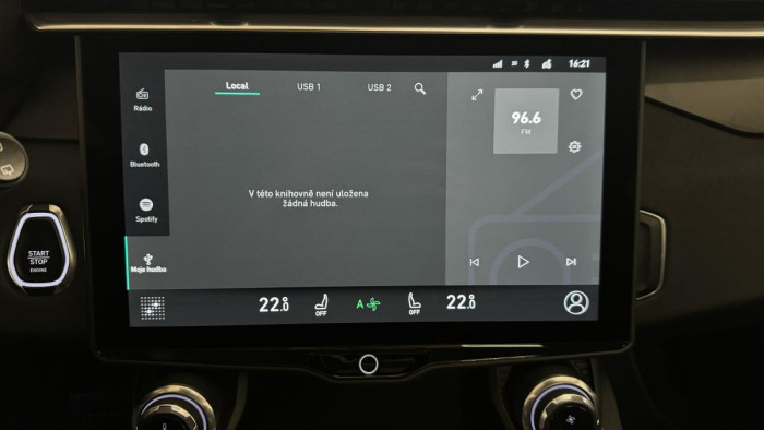 Lynk & Co 01 PHEV DCT AUT 1.maj.