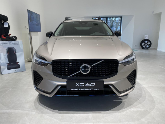 Volvo XC60 B4 AWD AUT DARK PLUS 2.0 Plus