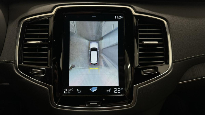 Volvo XC90 B6 AWD INSCRIPTION REZERVACE