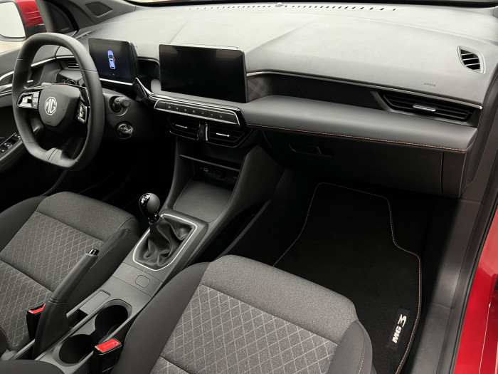 MG MG3 1.5 ICE EXCITE CZ 1.maj.