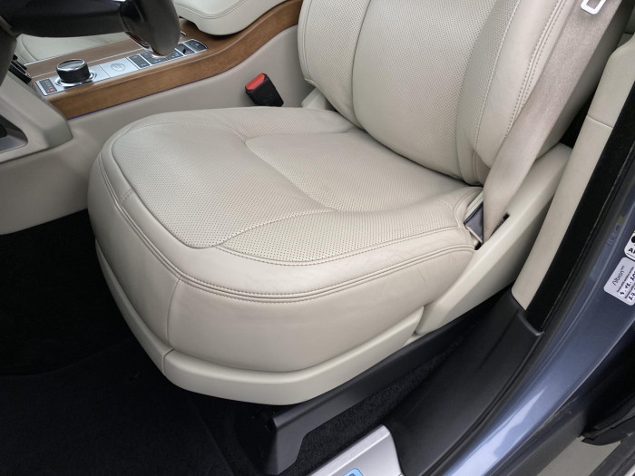 Land Rover Range Rover 4.4 SDV8 VOGUE AWD AUT CZ