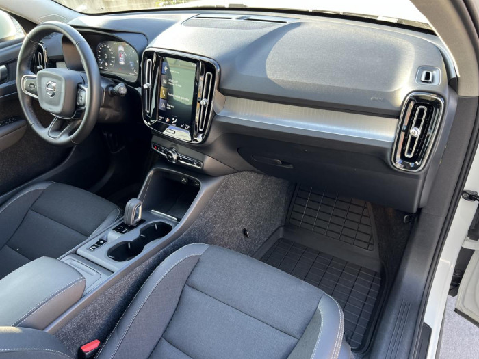 Volvo XC40 T3 MOMENTUM Aut 1.maj. 1.5 Momentum