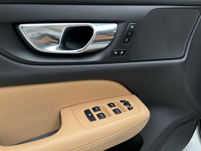 Volvo V60 D4 INSCRIPTION AUT CZ 2.0 d