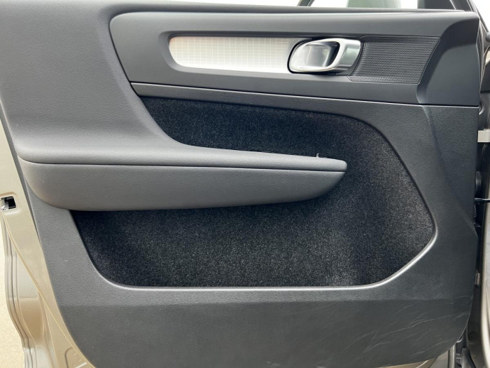 Volvo XC40 B4 MOMENTUM Aut 1.maj. 2.0 Momentum