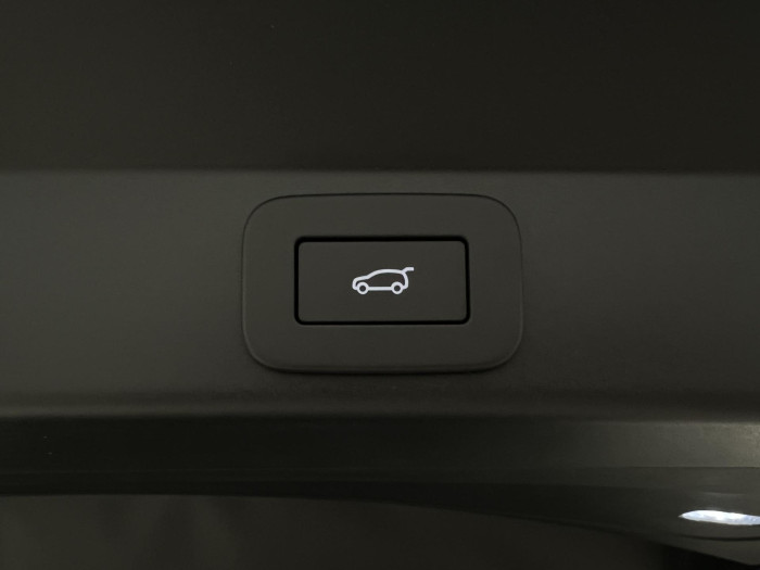 Land Rover Range Rover Sport D300 DYNAMIC SE REZERVACE 3.0 d Dynamic SE