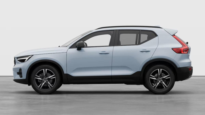Volvo XC40 B3 AUT DARK PLUS
