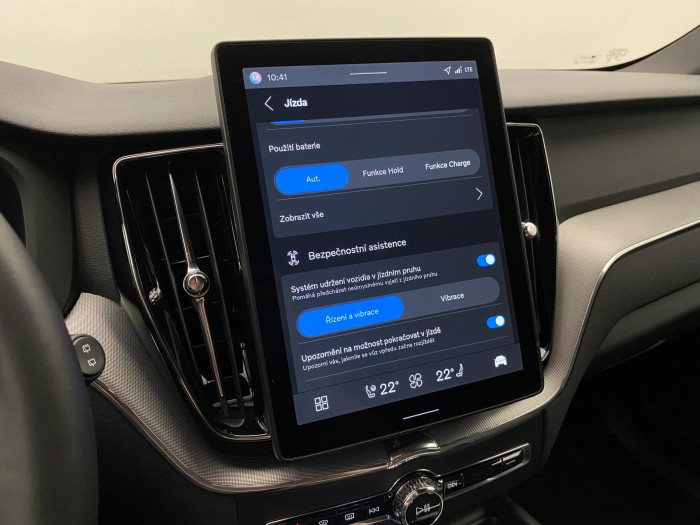 Volvo XC60 T6 AWD PLUS BLACK EDITION CZ