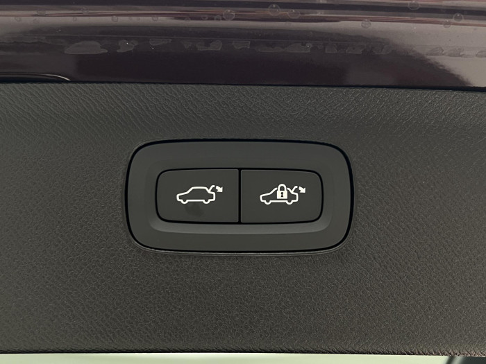 Volvo XC90 T8 AWD RECHARGE DARK PLUS AUT