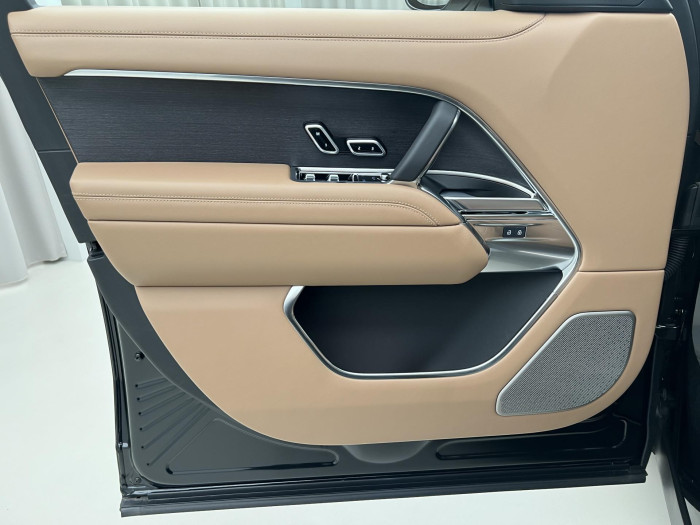 Land Rover Range Rover P550e AUTOBIOGRAPHY Aut SWB