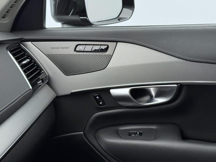 Volvo XC90 B5 AWD AUT BRIGHT PLUS 7-míst