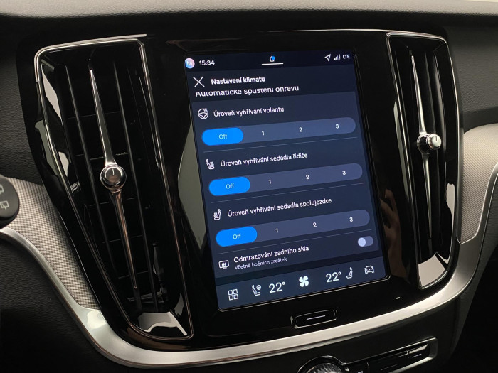 Volvo V60 B4 AUT DARK PLUS