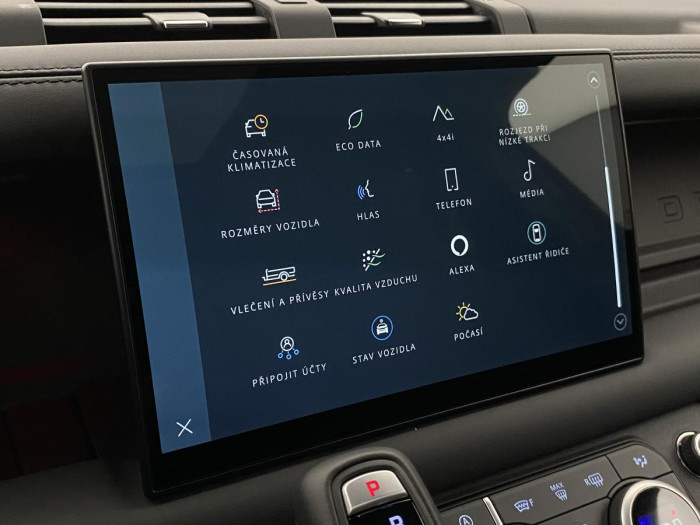 Land Rover Defender 130 D300 OUTBOUND 3.0 d