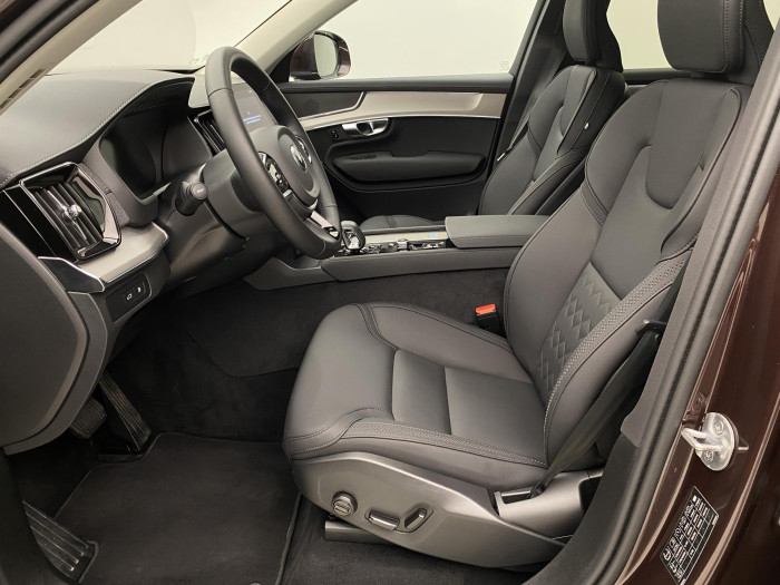 Volvo XC90 T8 AWD RECHARGE CORE AUT CZ 7m