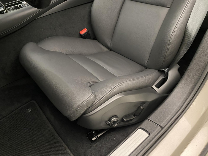 Volvo V60 T6 AWD PLUG-IN DARK PLUS CZ