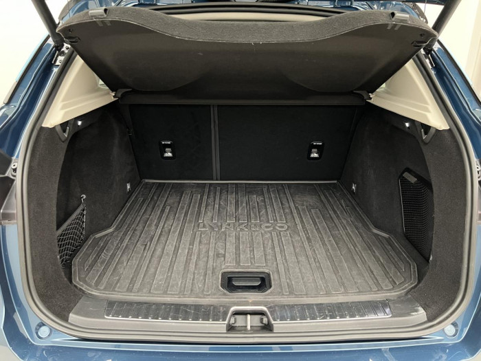 Lynk & Co 01 PHEV DCT 1.maj.