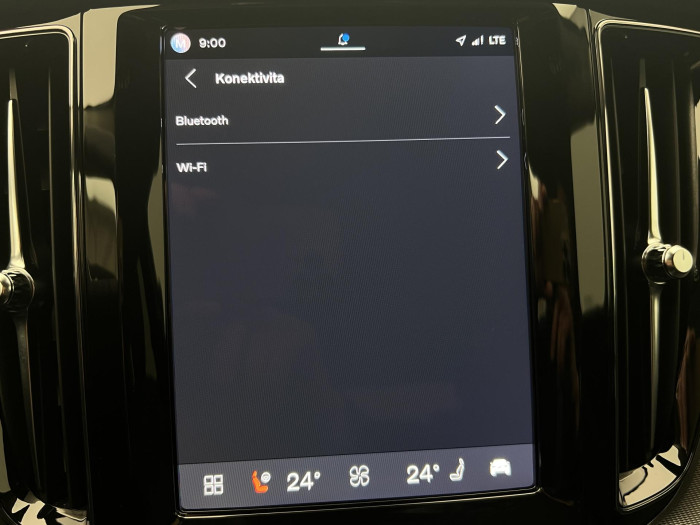 Volvo XC60 B5 AWD PLUS DARK AUT 1.maj.