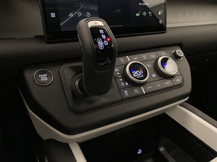 Land Rover Defender 110 D200 S AWD AUT 3.0 d