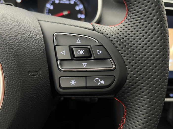MG ZS 1.5 ESSENTIAL PLUS AUT CZ