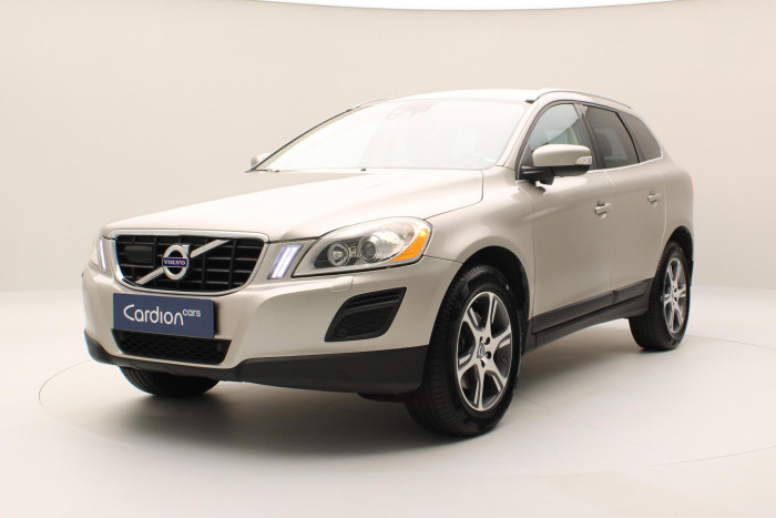 Volvo XC60 D5 AWD SUMMUM AUT CZ 2.4 d Summum