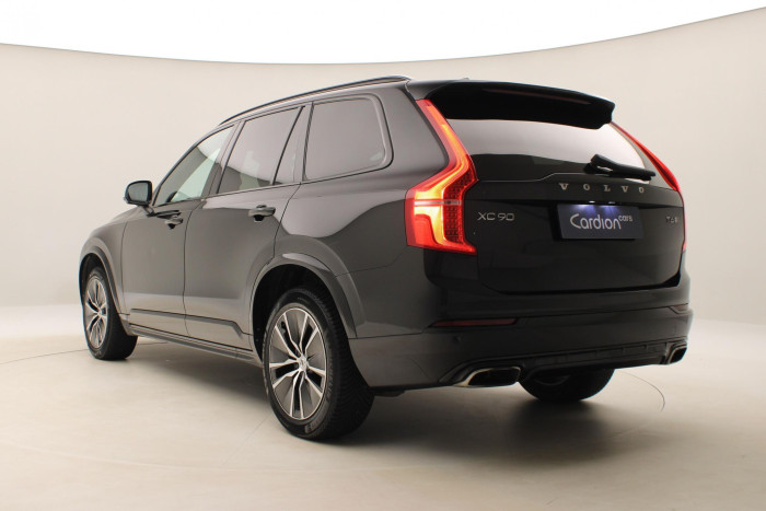 Volvo XC90 T6 AWD R-DESIGN REZERVACE