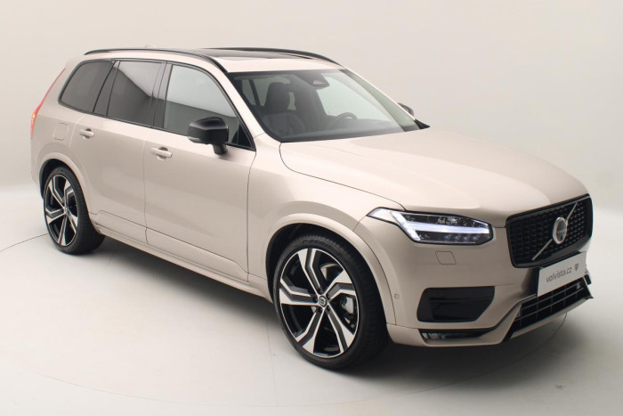 Volvo XC90 B6 AWD AUT DARK REZERVACE
