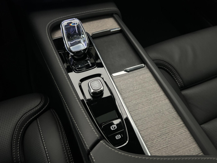 Volvo V90 CC B5 AWD ULTIMATE AUT 1.maj. 2.0 CC CC