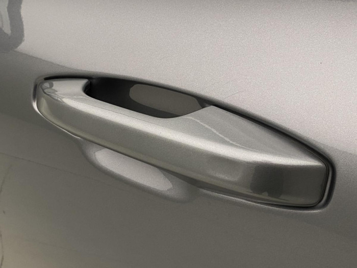 Volvo V60 B4 MOMENTUM AUT REZERVACE 2.0 Momentum