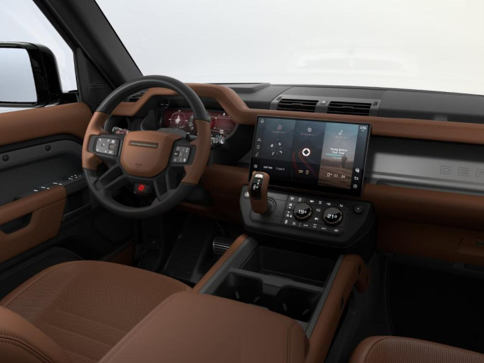 Land Rover Defender OCTA P635 AWD AUT