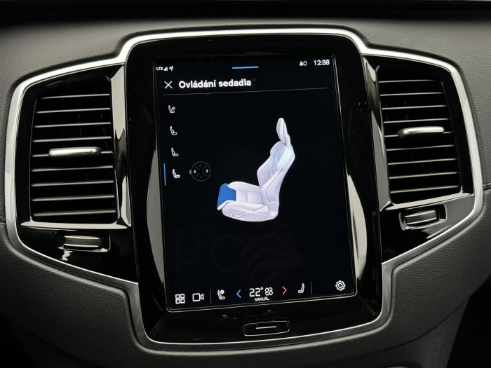 Volvo XC90 B5 AWD ULTIMATE BRIGHT 1.maj