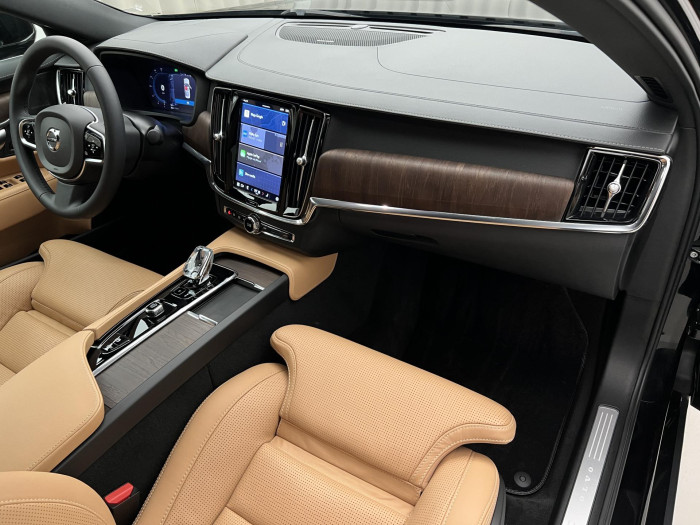 Volvo S90 B5 AWD PLUS BRIGHT AUT CZ