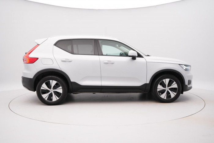 Volvo XC40 T4 AWD MOMENTUM PRO AUT 2.0 Momentum