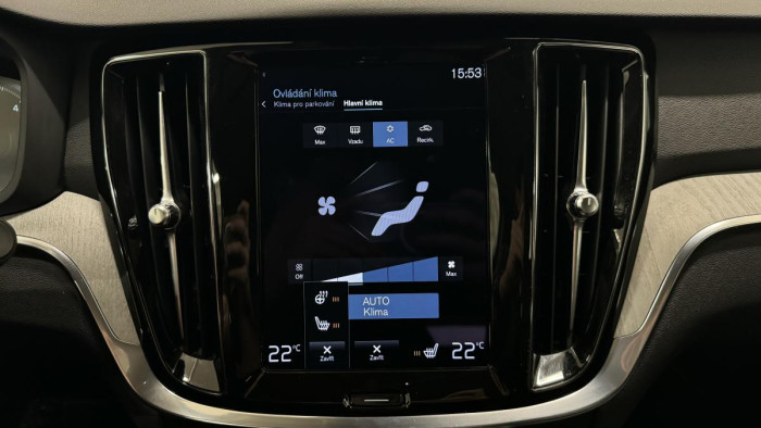Volvo V60 B4 INSCRIPTION AUT REZERVACE